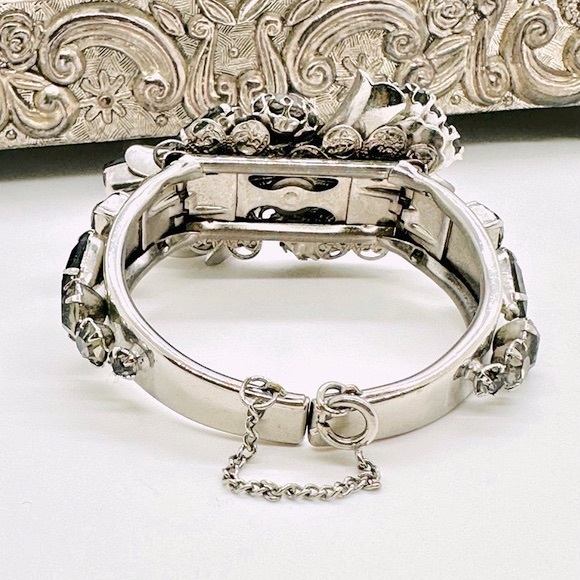 🔥 RARE VINTAGE Crystal Deco Bracelet - Picture 15 of 17